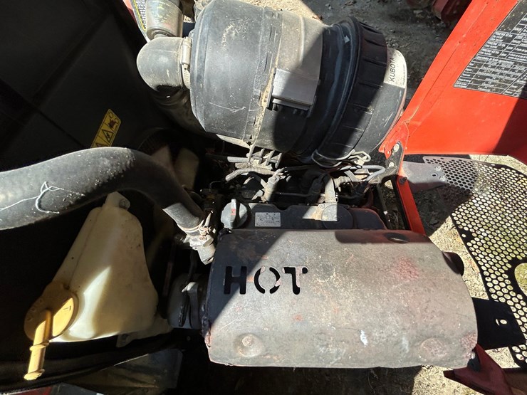 kubota-zd331-image-37