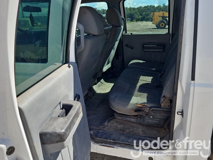 2015-ford-f250-image-19