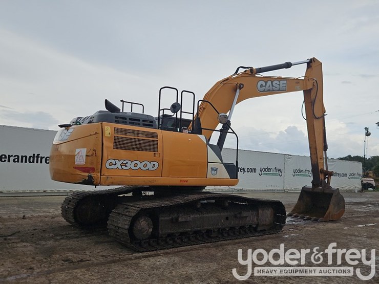 2016-case-cx300d-image-5