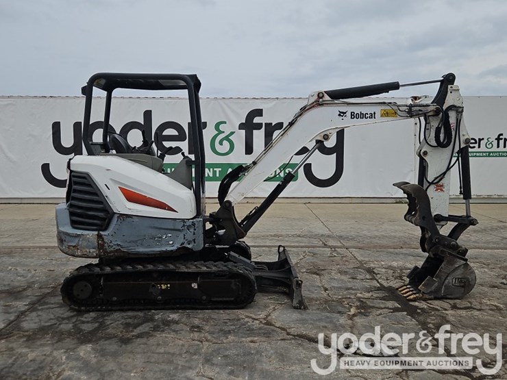 2020-bobcat-e32-image-5