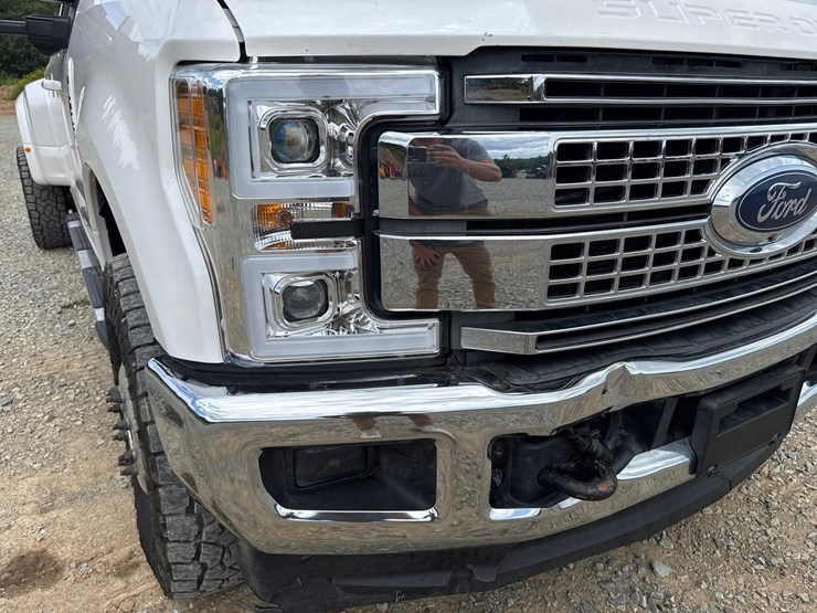 2017-ford-f350-image-11