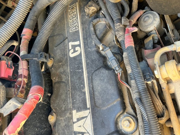 2007-caterpillar-c7-image-46