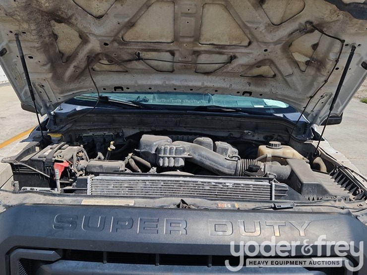 2015-ford-f250-image-16