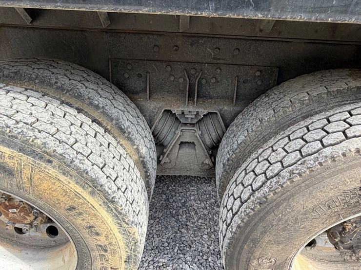 #63-•-2008-international-tri-axle-dump-truck-image-7