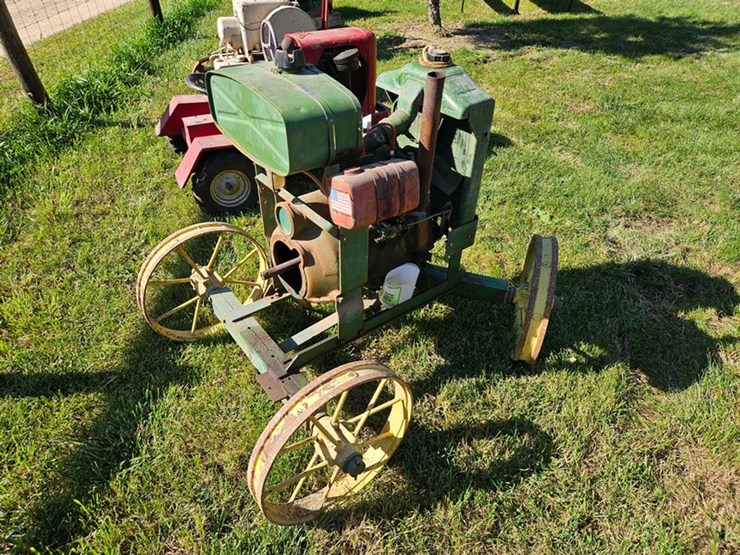 john-deere-luc-image-5