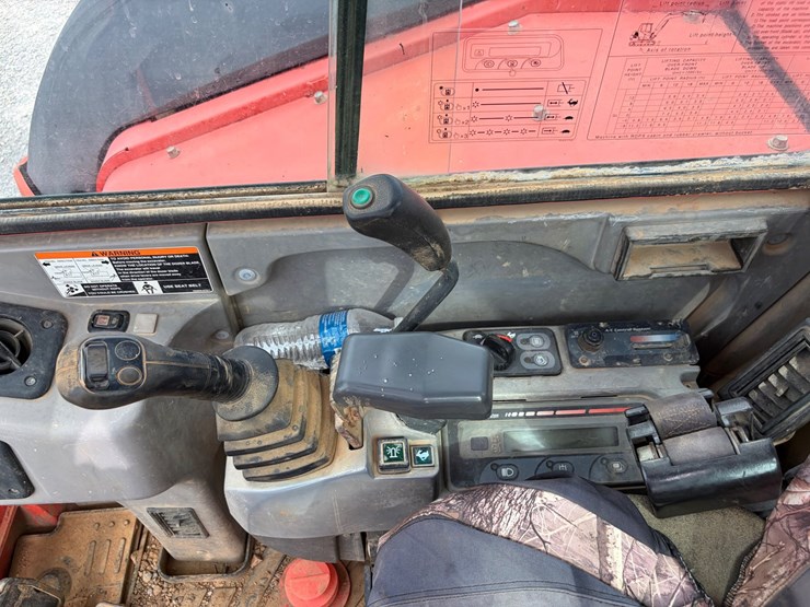 #23-•-2012-kubota-080-3-mini-excavator-image-23