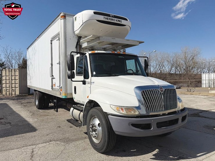 2016-international-durastar-4300-image-1