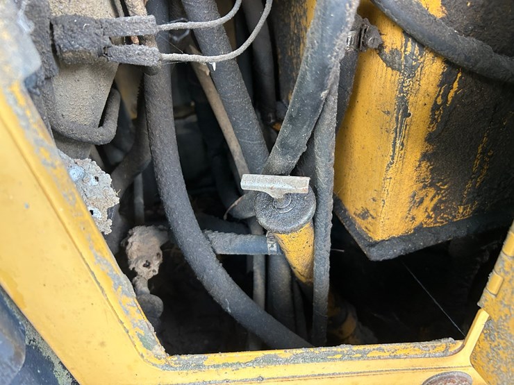 1997-deere-710d-image-61