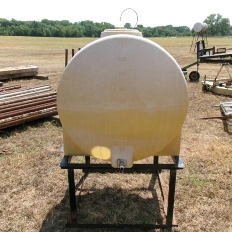 Poly Tank, 225 Gallon w/Stand