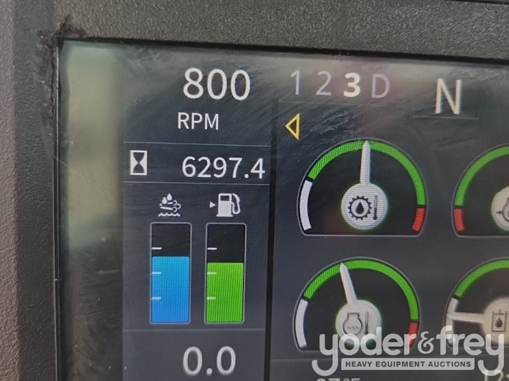2019-deere-624l-image-31