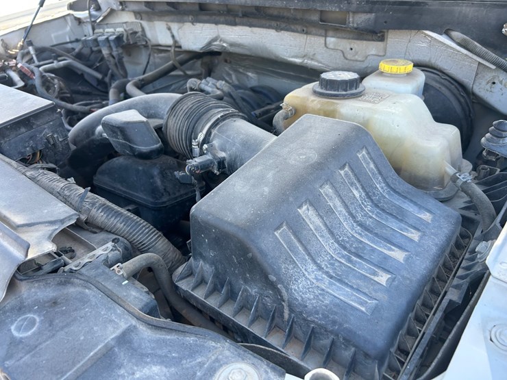 2014-ford-f150-xlt-image-40