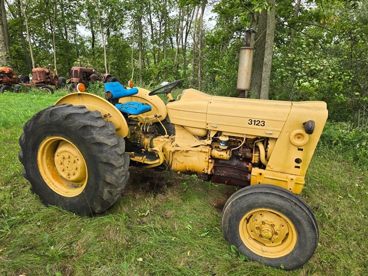 ford-tractor-image-7