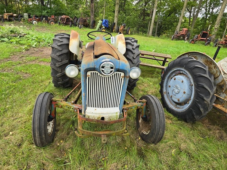 ford-800-image-6