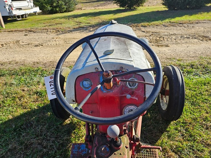ford-8n-image-23