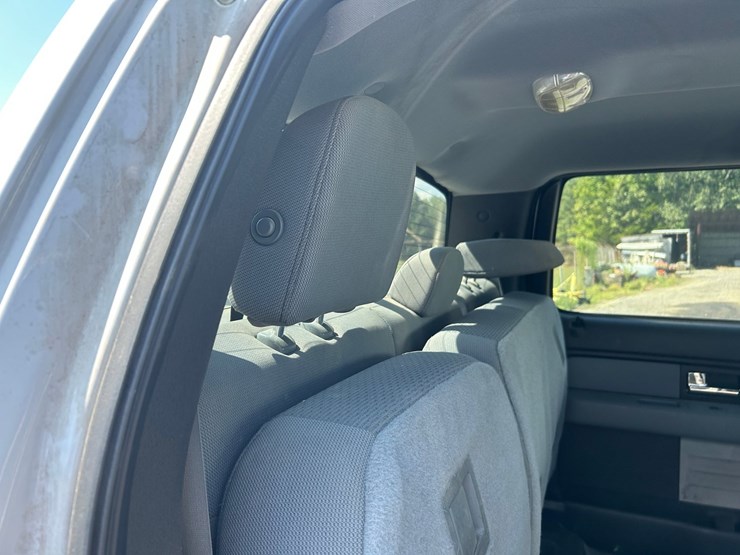 2014-ford-f150-xlt-image-44