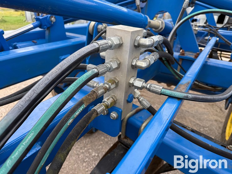 2012-landoll-7431-29-image-19