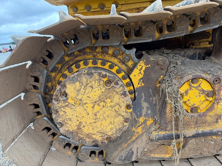 2014-komatsu-d51pxi-22-image-13