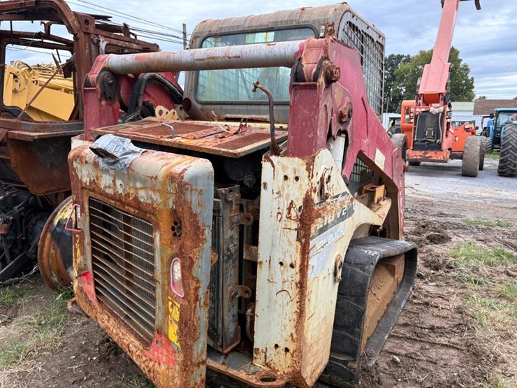 takeuchi-tl10v2-image-10