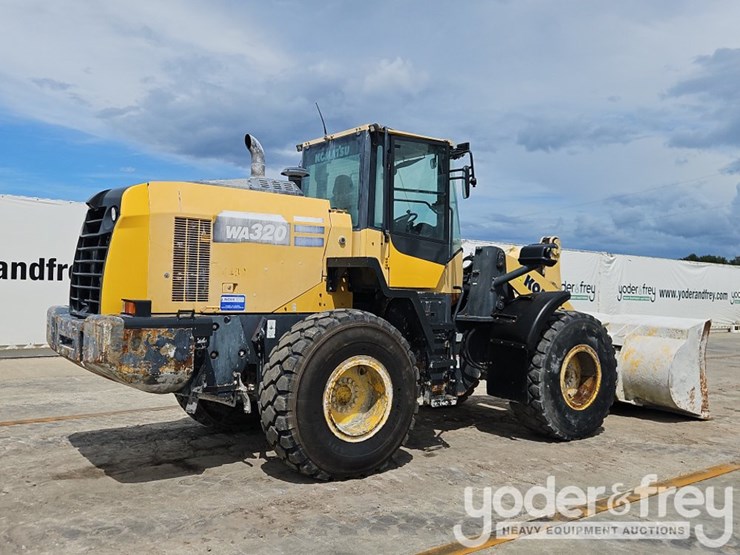 2019-komatsu-wa320-8-image-5