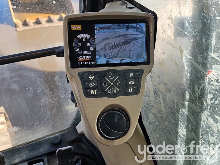 2015-case-cx350d-image-33