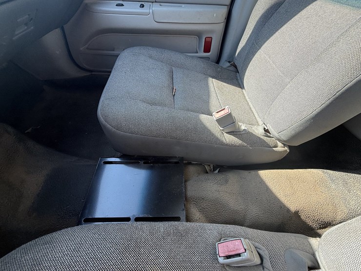 #46835-•-2005-ford-crown-victoria-sedan-2fafp71wx5x153100-inv#46835-image-44