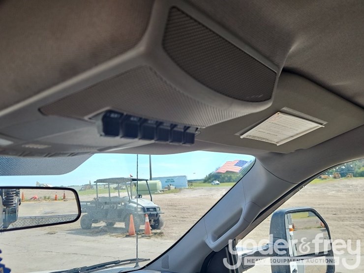 2018-ford-f350-sd-image-38