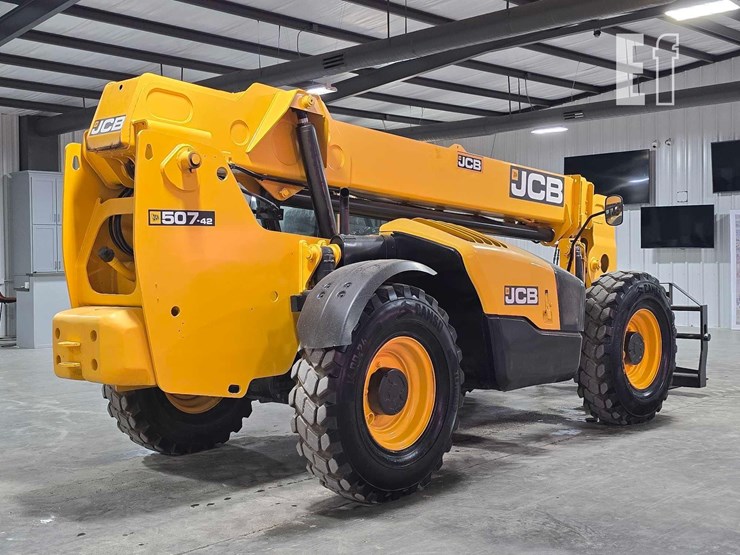 2016-jcb-507-42-image-3