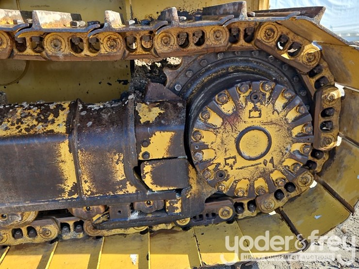 2019-caterpillar-d5k2-lgp-image-27