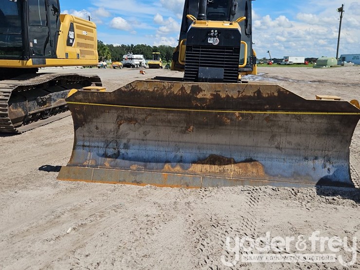 2021-caterpillar-d4-lgp-image-22