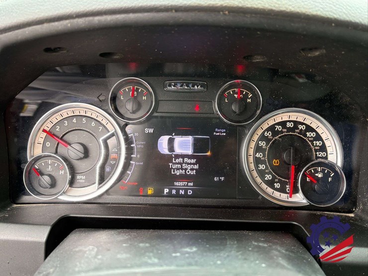 2016-dodge-1500-image-65