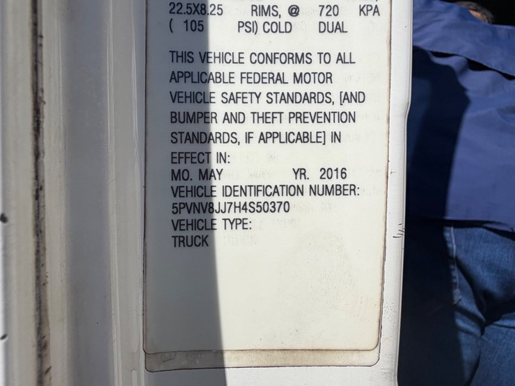 2016-hino-338-image-86