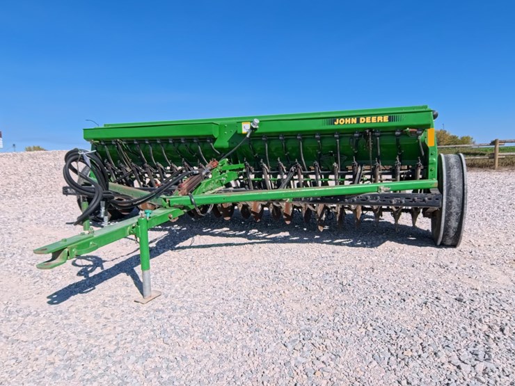 john-deere-450-image-45