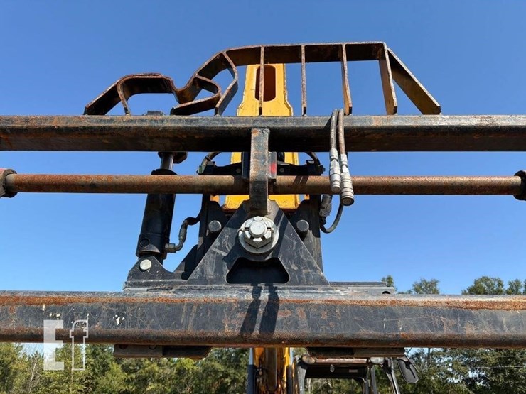 2017-jcb-512-56-image-20