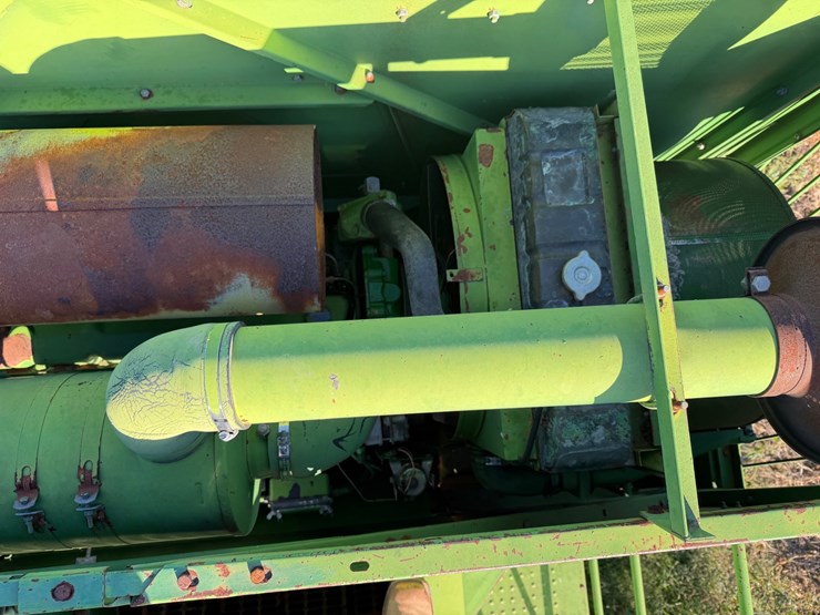 john-deere-4425-image-28