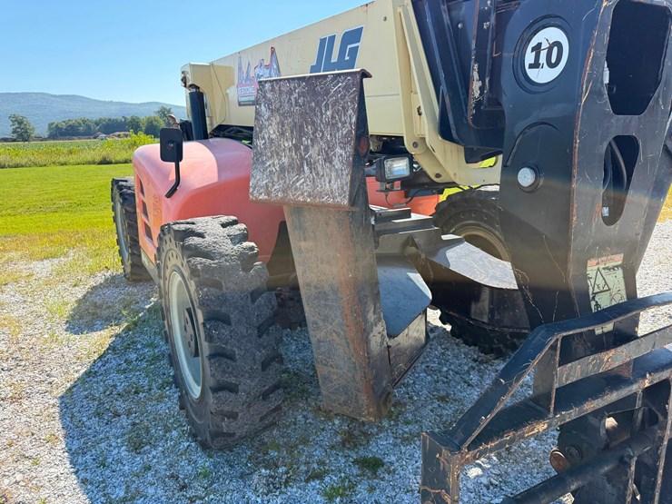 jlg-g10-55a-image-11