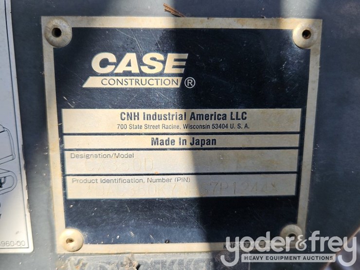 2017-case-cx350d-image-38