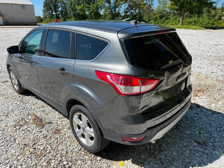 2015-ford-escape-image-6