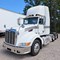 -volvo-&-peterbilt-day-cab-tractors-&-utility-refrigerated-trailers-image-3