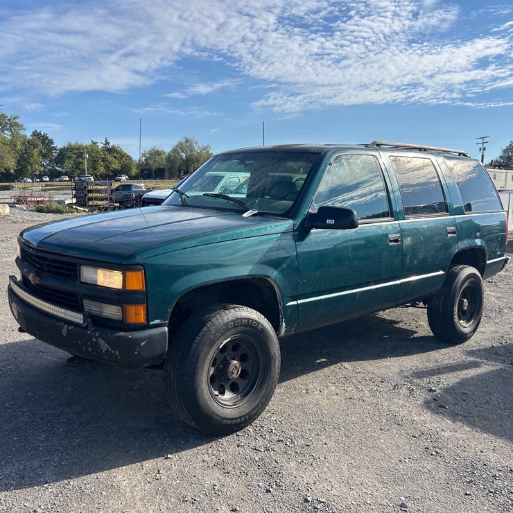 1997 CHEVROLET TAHOE