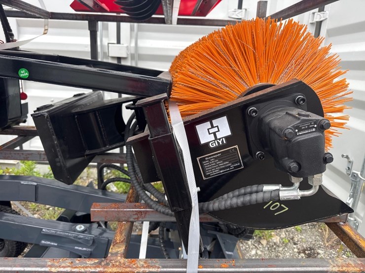 new-giyi-co-mini-stand-on-skidloader-job-broom-attachment-model-qsj-image-1