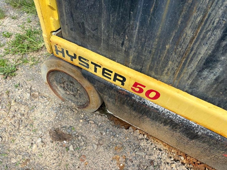 hyster-e502-33-forklift-image-7