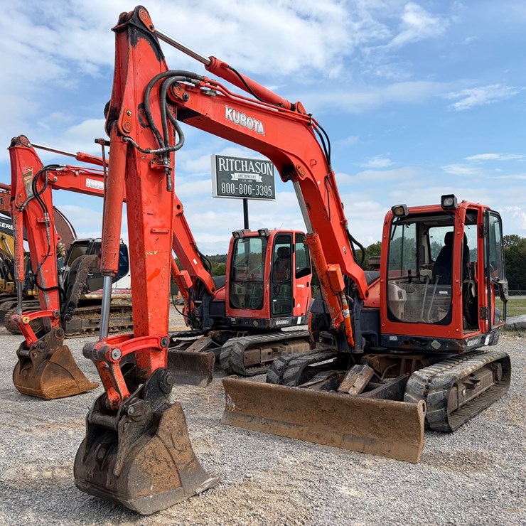 #22 • 2009 KUBOTA 080-3 MINI EXCAVATOR