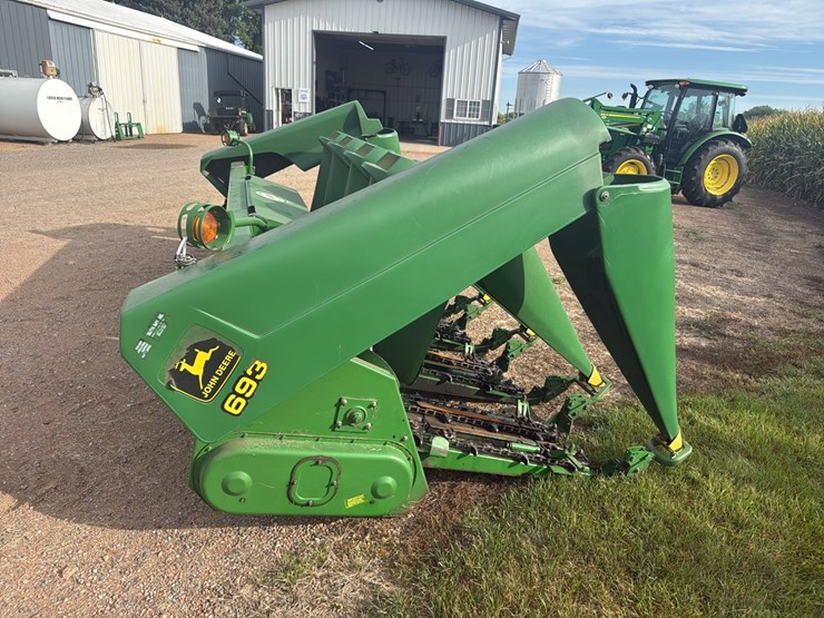 john-deere-693-image-4