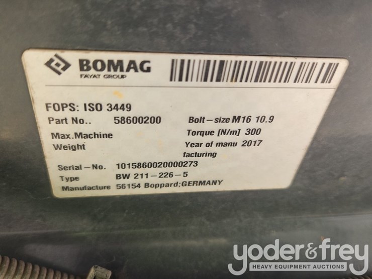 2017-bomag-bw211d-3-image-24