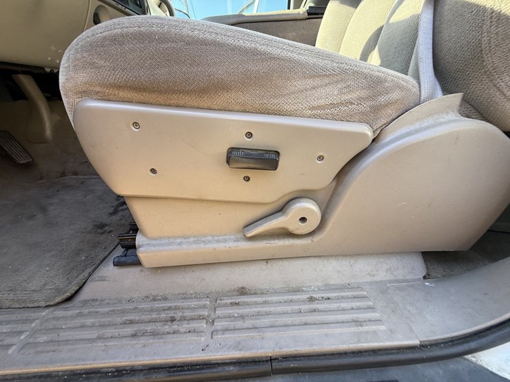 2005-gmc-yukon-image-64
