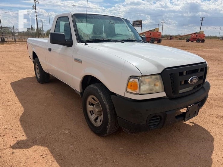2011-ford-ranger-image-2