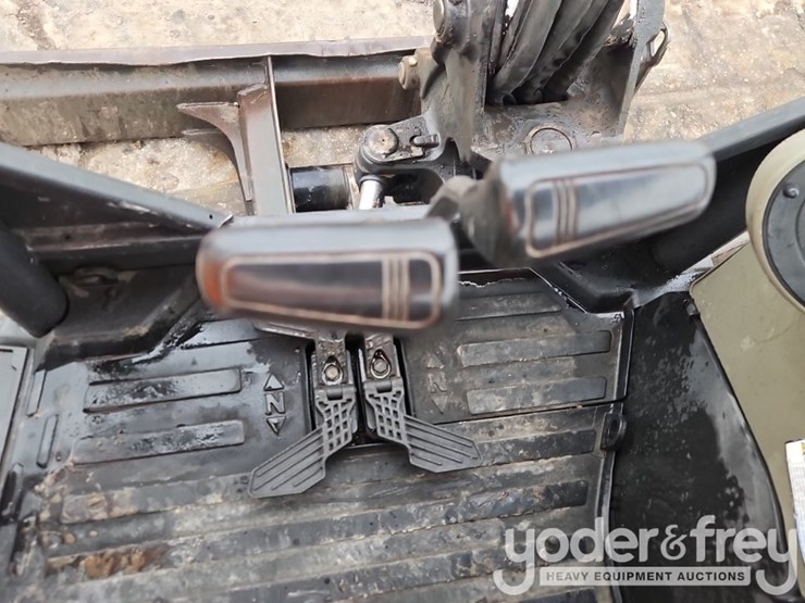 2019-bobcat-e35i-image-25