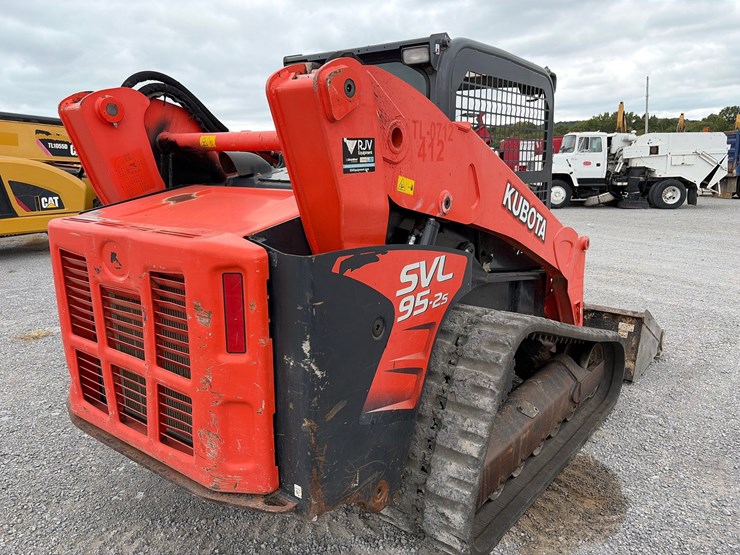 kubota-svl95-2s-image-8