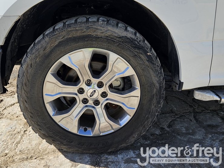 2016-ford-f150-image-14