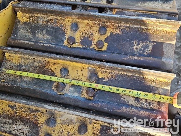 2019-caterpillar-d5k2-lgp-image-18